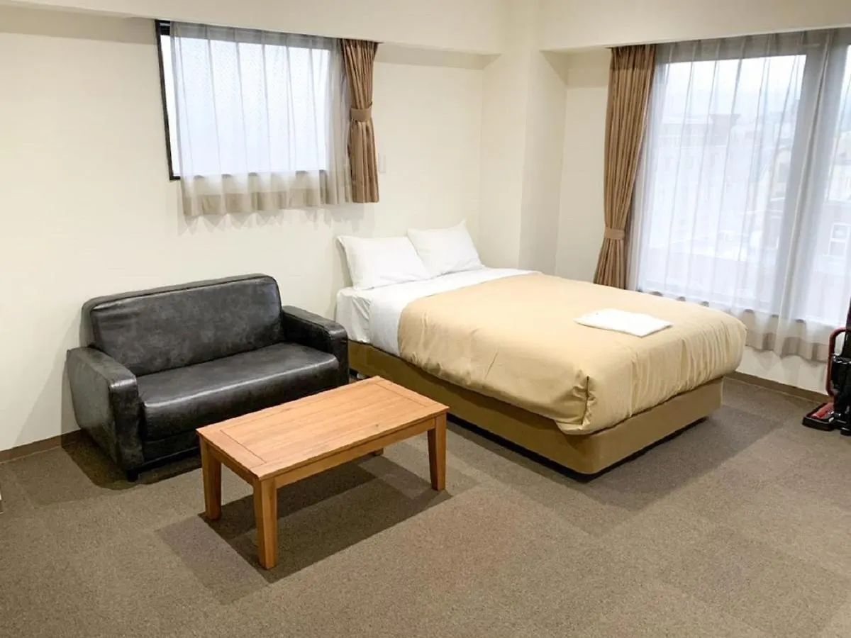 Hotel Livemax Kyoto Nijojonishi
